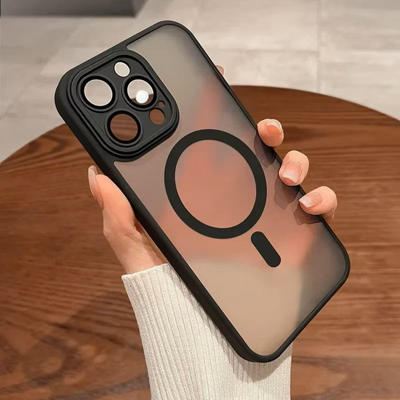 جراب مغناطيسي فاخر غير لامع شفاف مقاوم للصدمات لهاتف iPhone 16 15 14 13 12 11 Pro Max مع غطاء شحن لاسلكي Magsafe