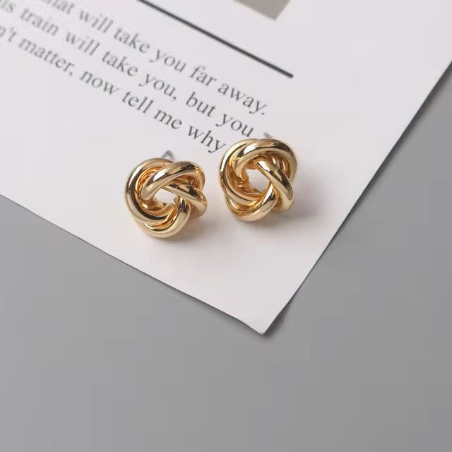 Tiny Metal Stud Earrings for Women Gold Color Twist Round Earrings Small Unusual Earrings boucles d'oreilles Fashion Jewelry Dealshavens