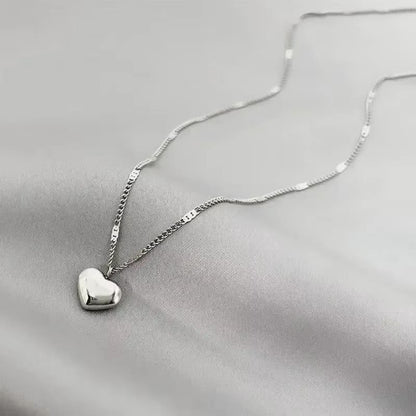 New Cross-border Couple Cavicle Chain Geometric Heart-shaped Light Luxury Temperament Simple Sweet Love Pendant Necklace Jewelry dealshavens