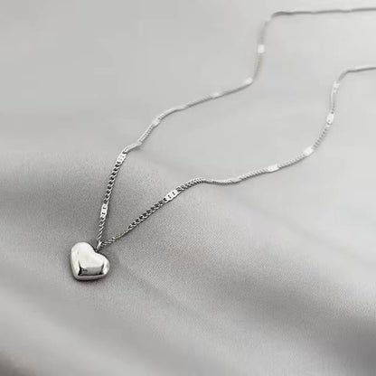 New Cross-border Couple Cavicle Chain Geometric Heart-shaped Light Luxury Temperament Simple Sweet Love Pendant Necklace Jewelry dealshavens